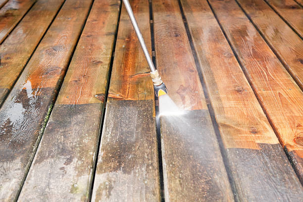 Best Deck and Patio Pressure Washing in Corunna, MI